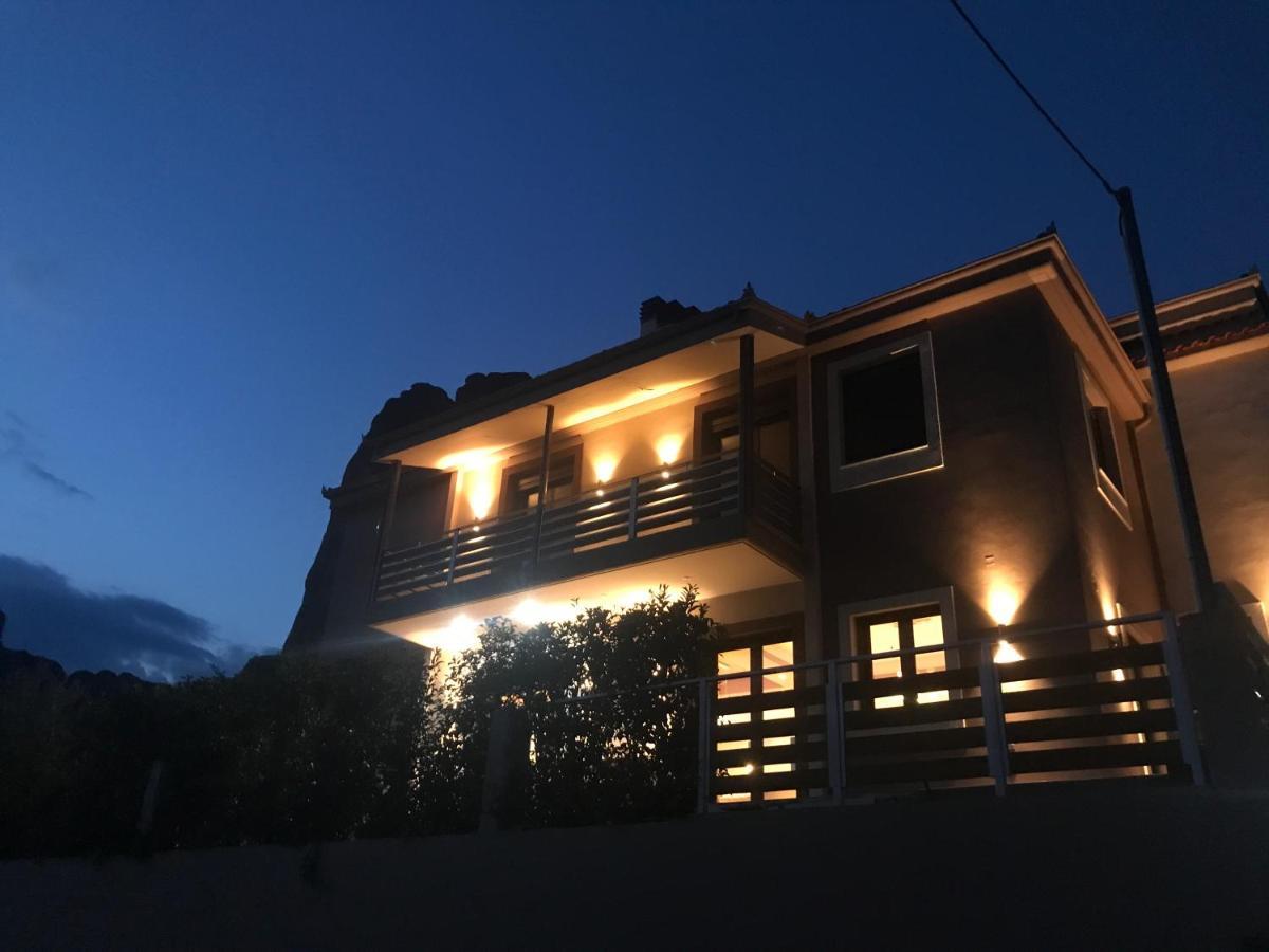 Villa Under Meteora Kalambaka Exteriér fotografie