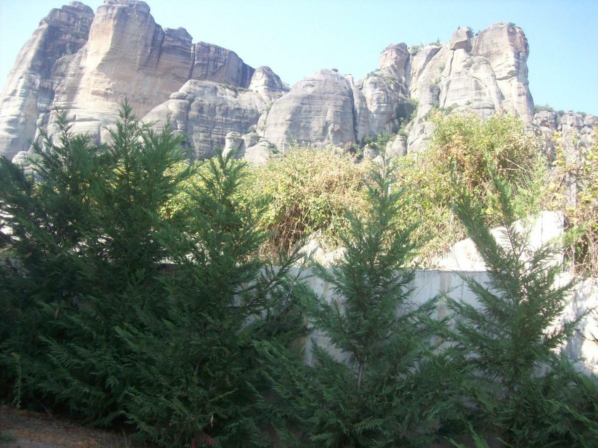 Villa Under Meteora Kalambaka Exteriér fotografie